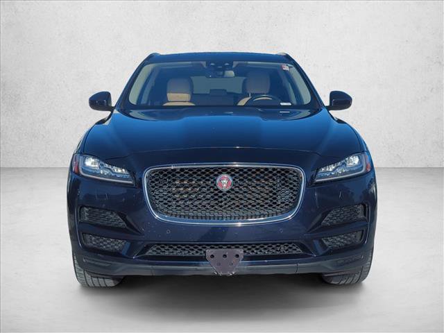 Used 2017 Jaguar F-PACE Prestige AWD/4WD image 2