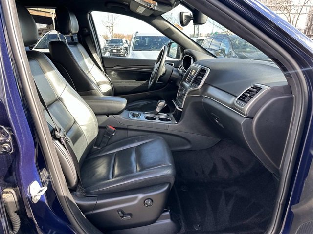Used 2018 Jeep Grand Cherokee Limited image 9