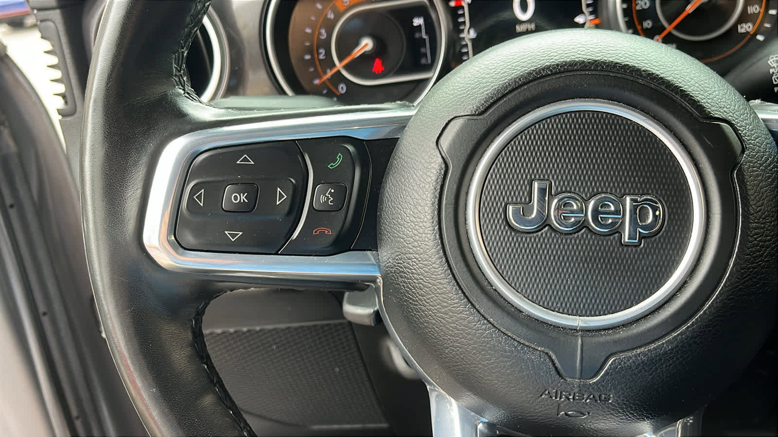 Certified 2021 Jeep Wrangler Unlimited Sahara AWD/4WD image 15