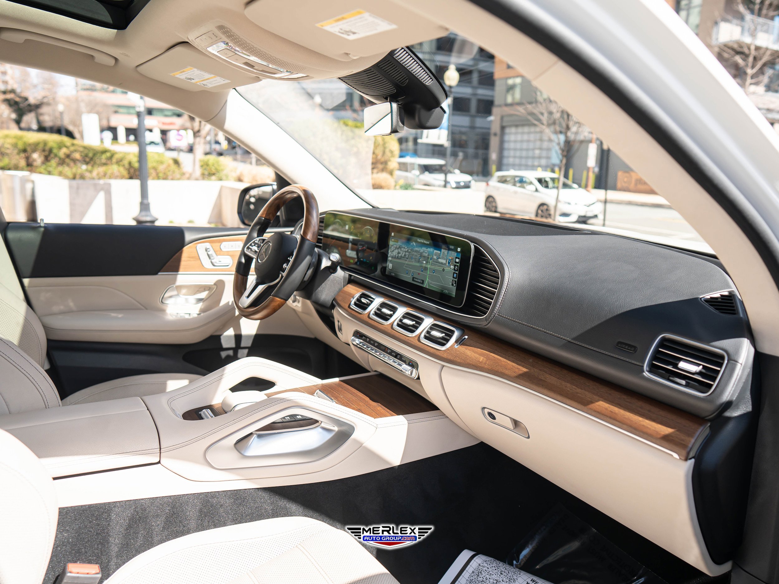 Used 2021 Mercedes-Benz GLS 580 4MATIC image 15