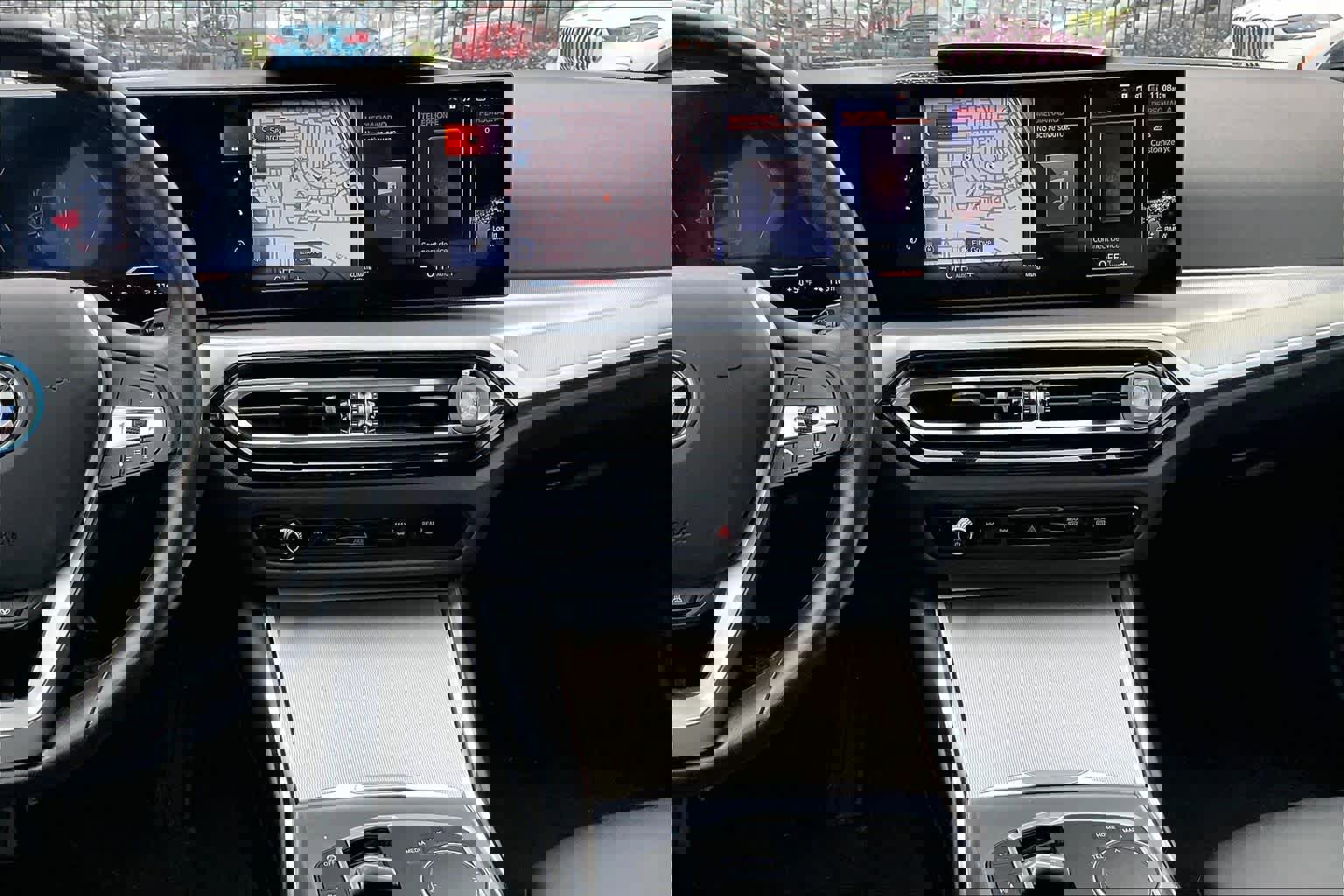 Used 2023 BMW i4 eDrive35 w/ Premium Package image 9