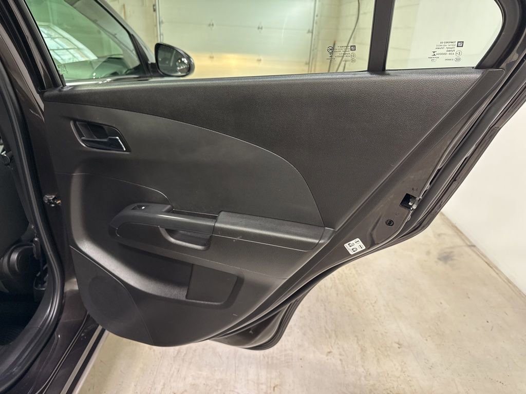 Used 2016 Chevrolet Sonic LT FWD image 31