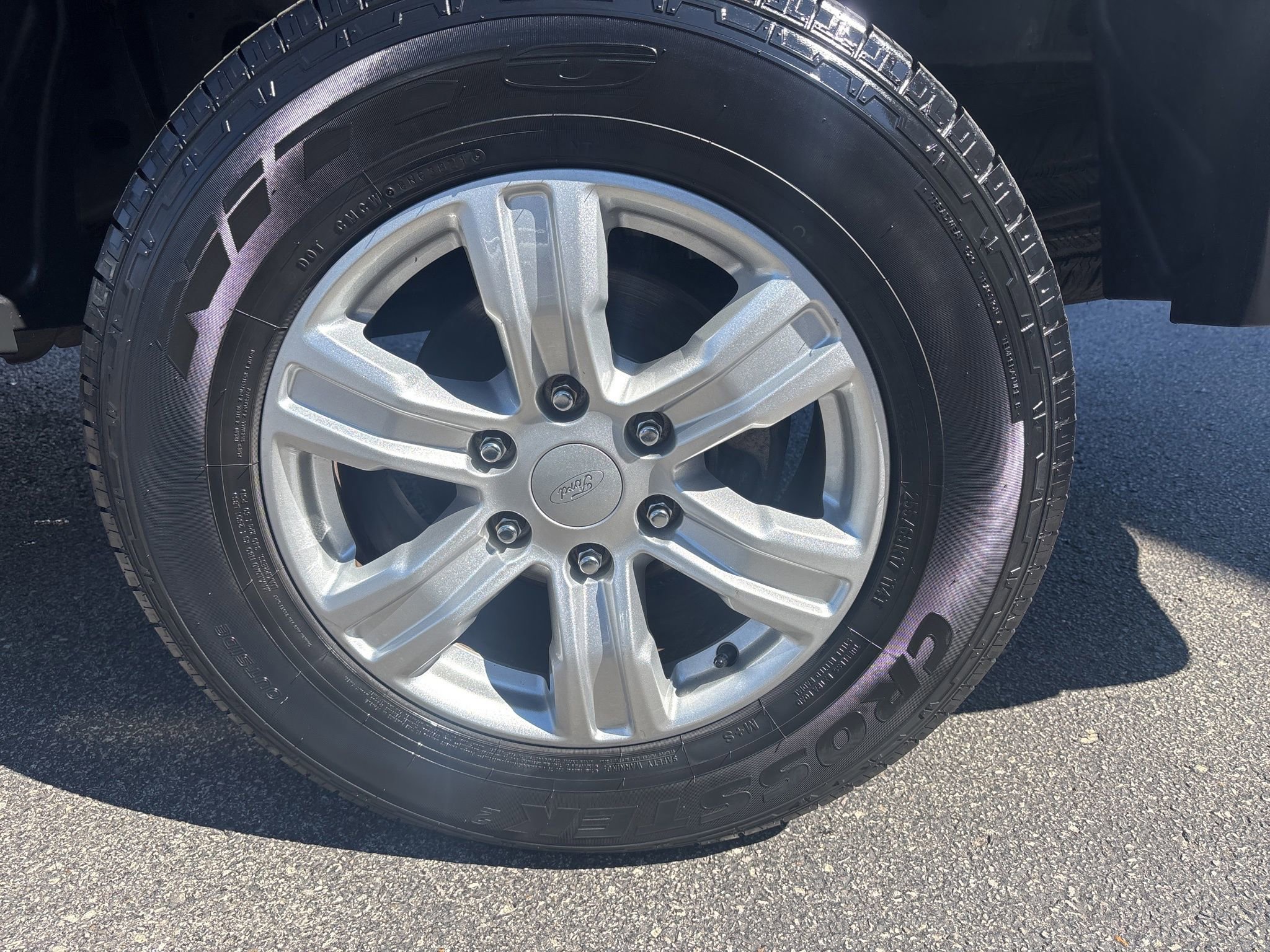 Used 2019 Ford Ranger XL w/ Equipment Group 101A Mid RWD image 8
