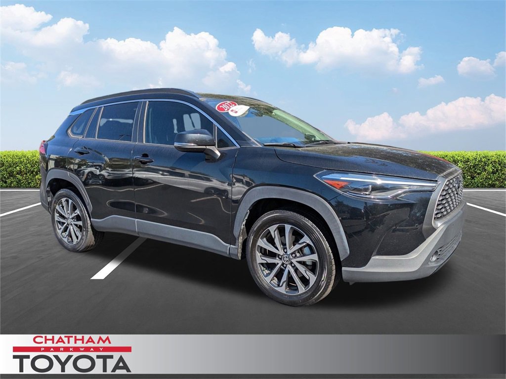 Used 2022 Toyota Corolla Cross XLE