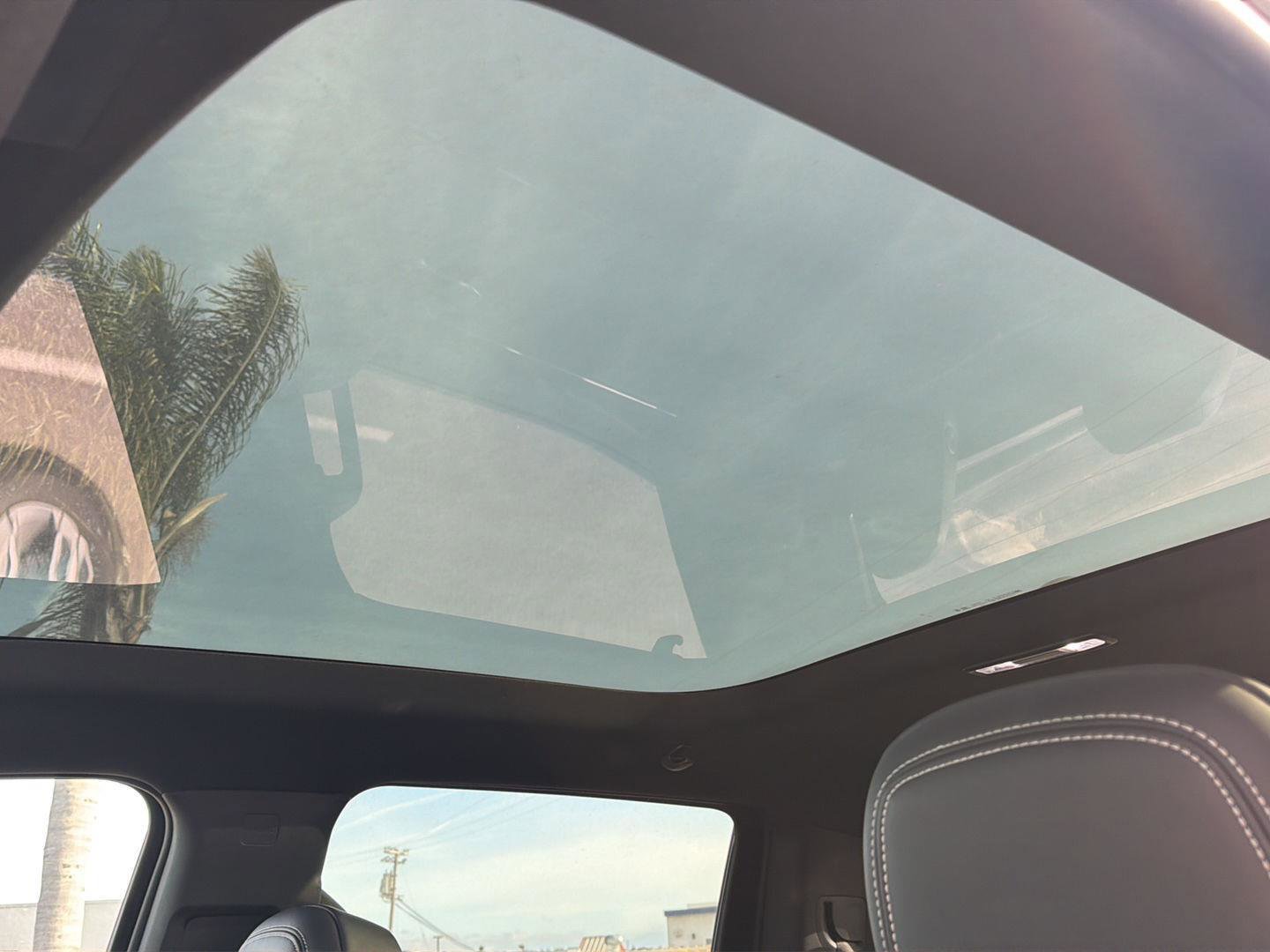 Used 2024 GMC Sierra EV Denali AWD/4WD image 8