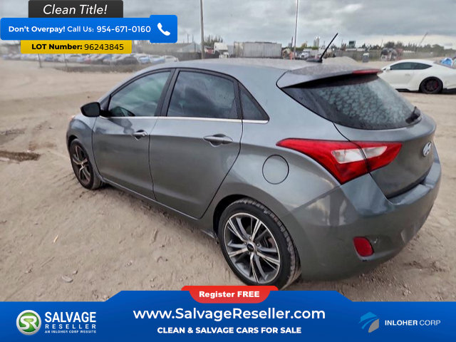 Used 2016 Hyundai Elantra GT image 3