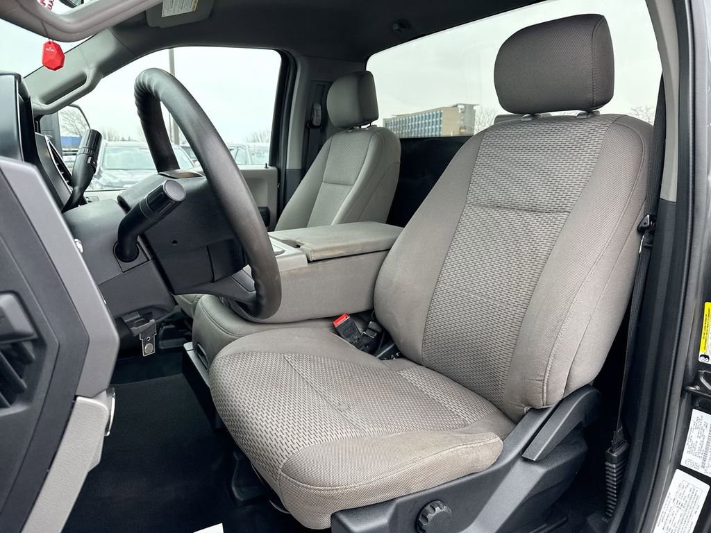 Used 2020 Ford F350 XLT AWD/4WD image 11