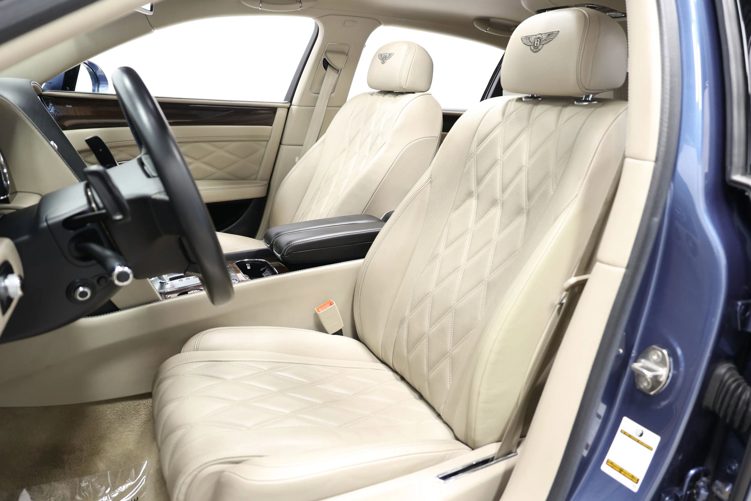 Used 2014 Bentley Flying Spur W12 AWD/4WD image 18