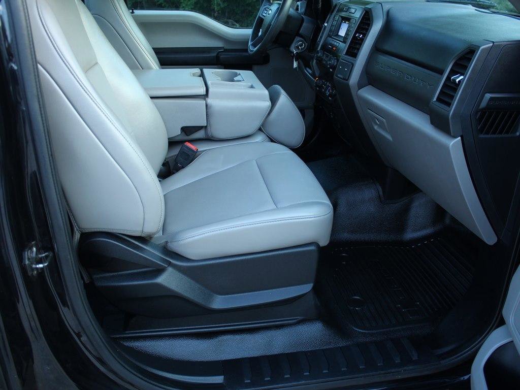 Used 2020 Ford F250 XL image 19