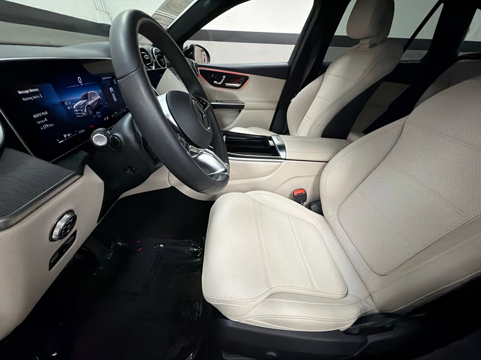 Certified 2026 Mercedes-Benz GLC 300 image 24