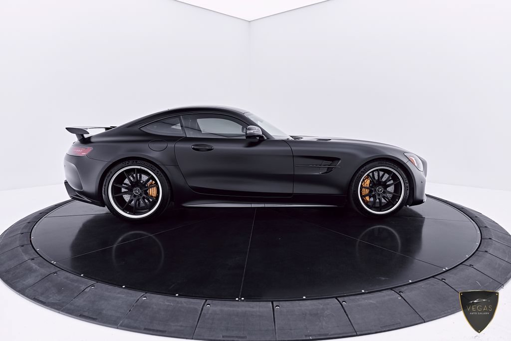 Used 2018 Mercedes-Benz AMG GT R image 16