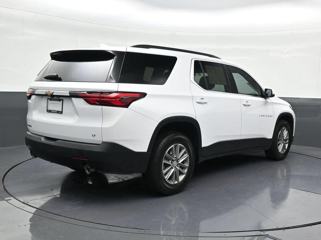 Used 2023 Chevrolet Traverse LT FWD image 5