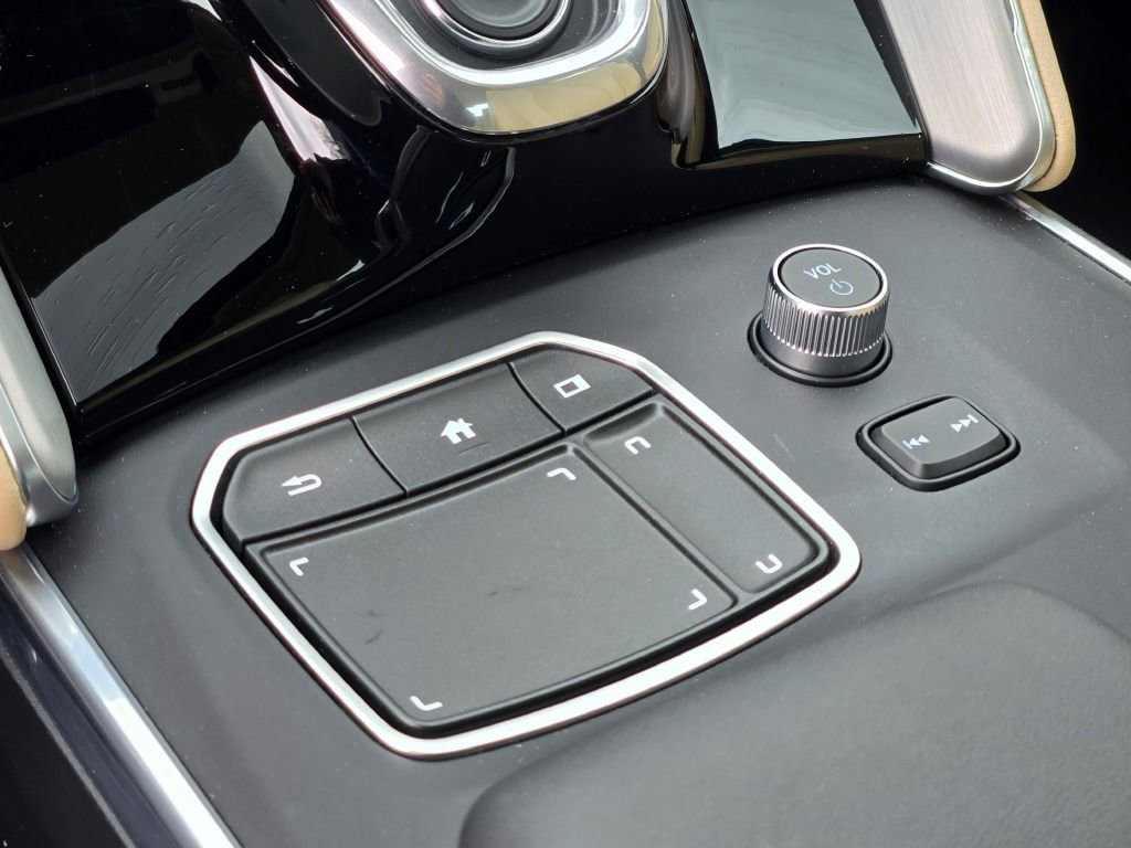 Used 2023 Acura TLX w/ Technology Package image 31