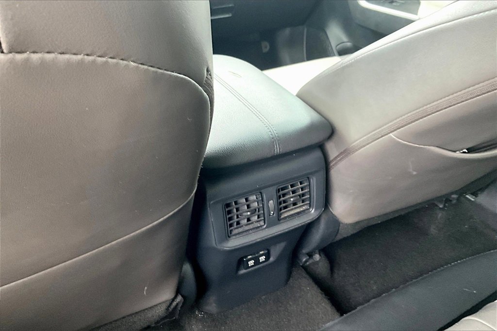 Used 2019 Toyota RAV4 Adventure image 29