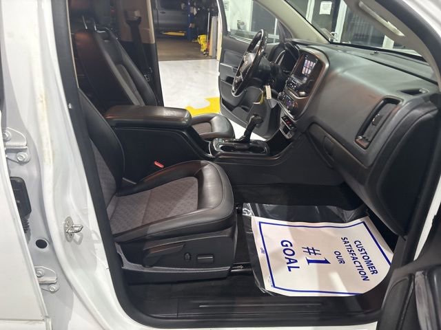 Used 2018 Chevrolet Colorado Z71 image 35