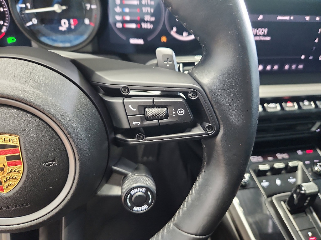 Certified 2021 Porsche 911 Carrera RWD image 21