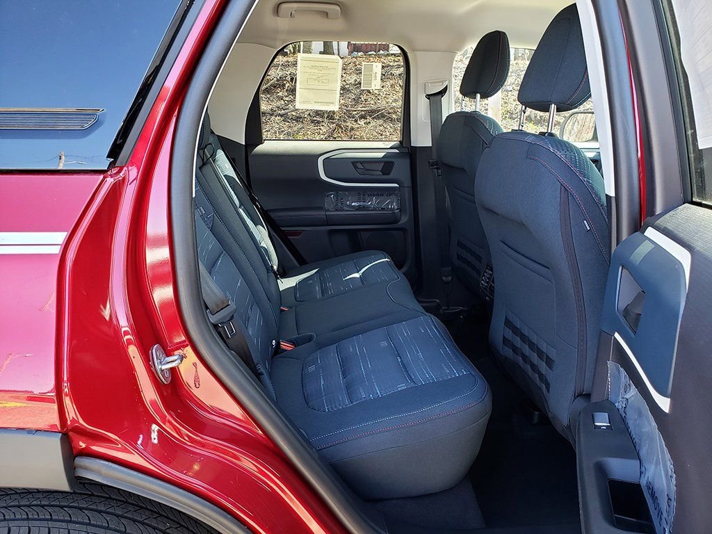 New 2025 Ford Bronco Sport Heritage w/ Convenience Package image 16