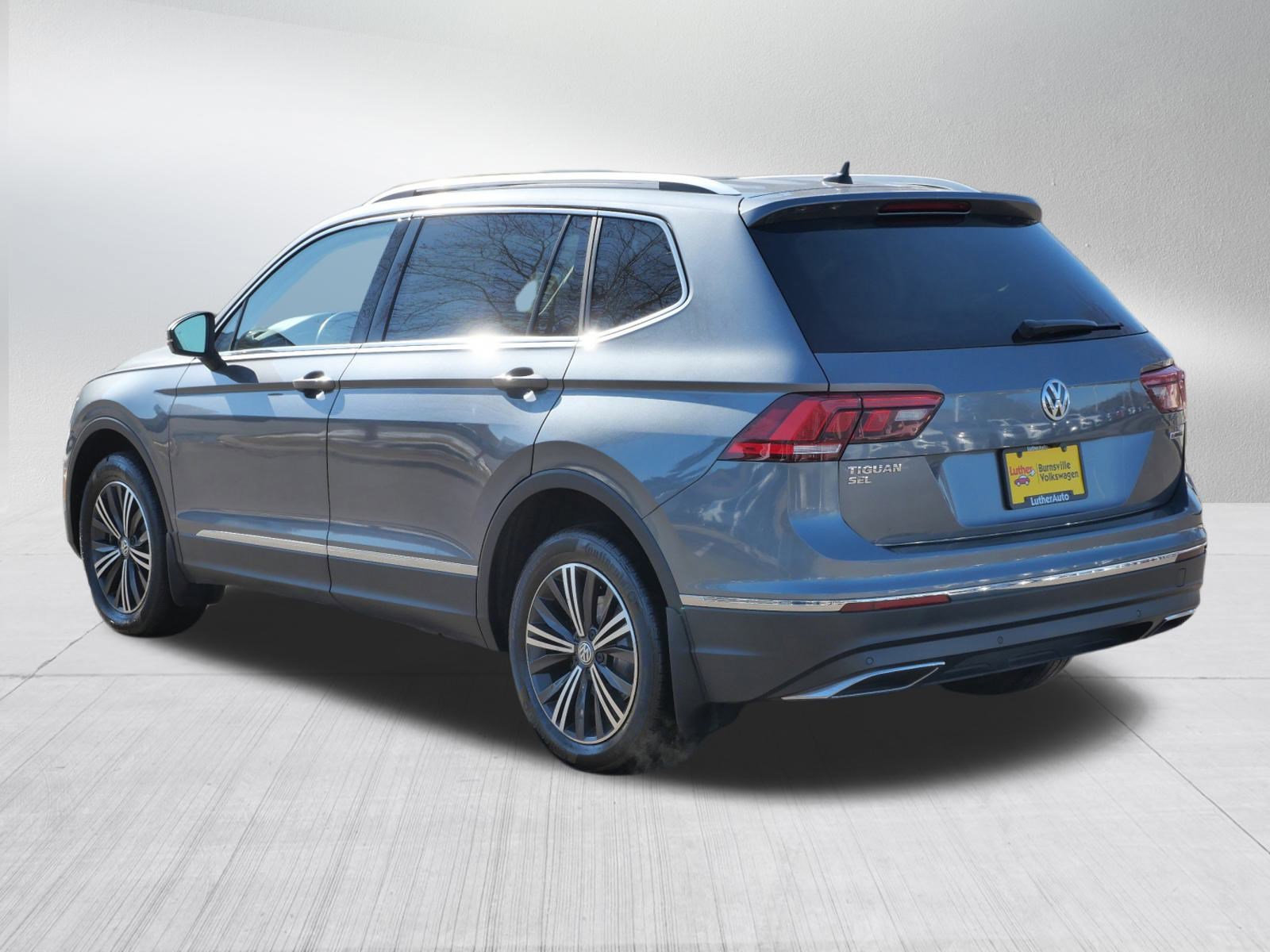 Used 2019 Volkswagen Tiguan SEL image 5
