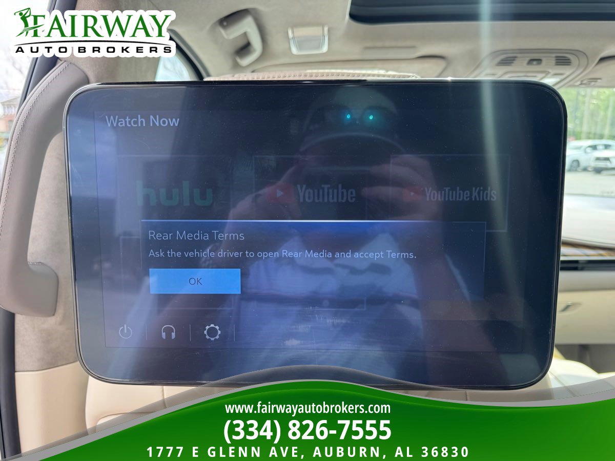 Used 2022 Cadillac Escalade Premium Luxury Platinum image 28