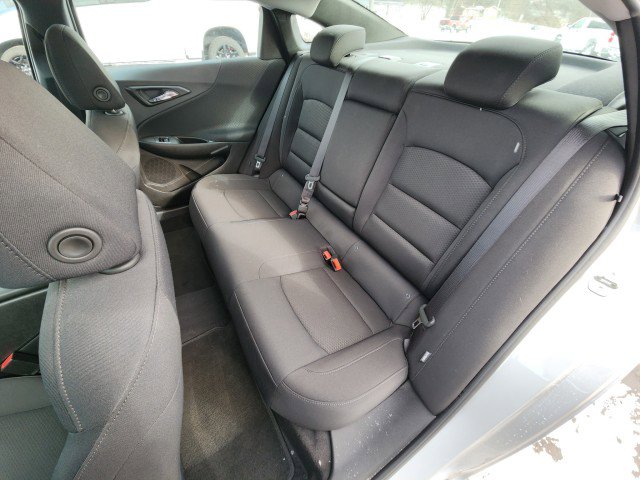 Used 2016 Chevrolet Malibu LT w/ Driver Confidence Package image 19