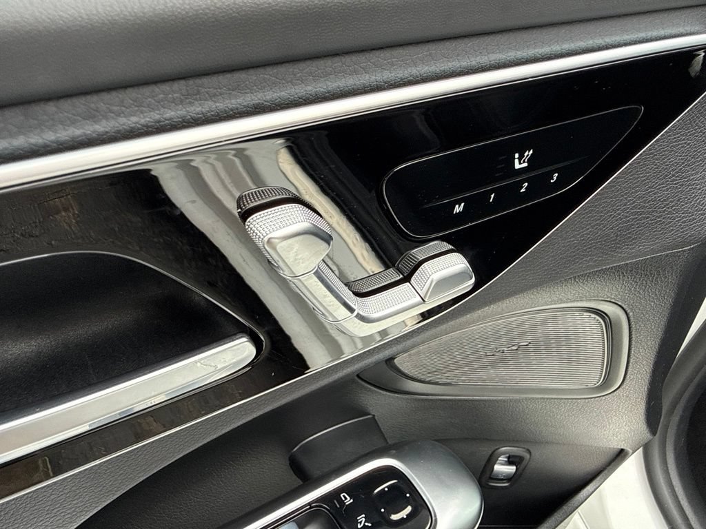 Used 2023 Mercedes-Benz C 300 4MATIC Sedan image 21