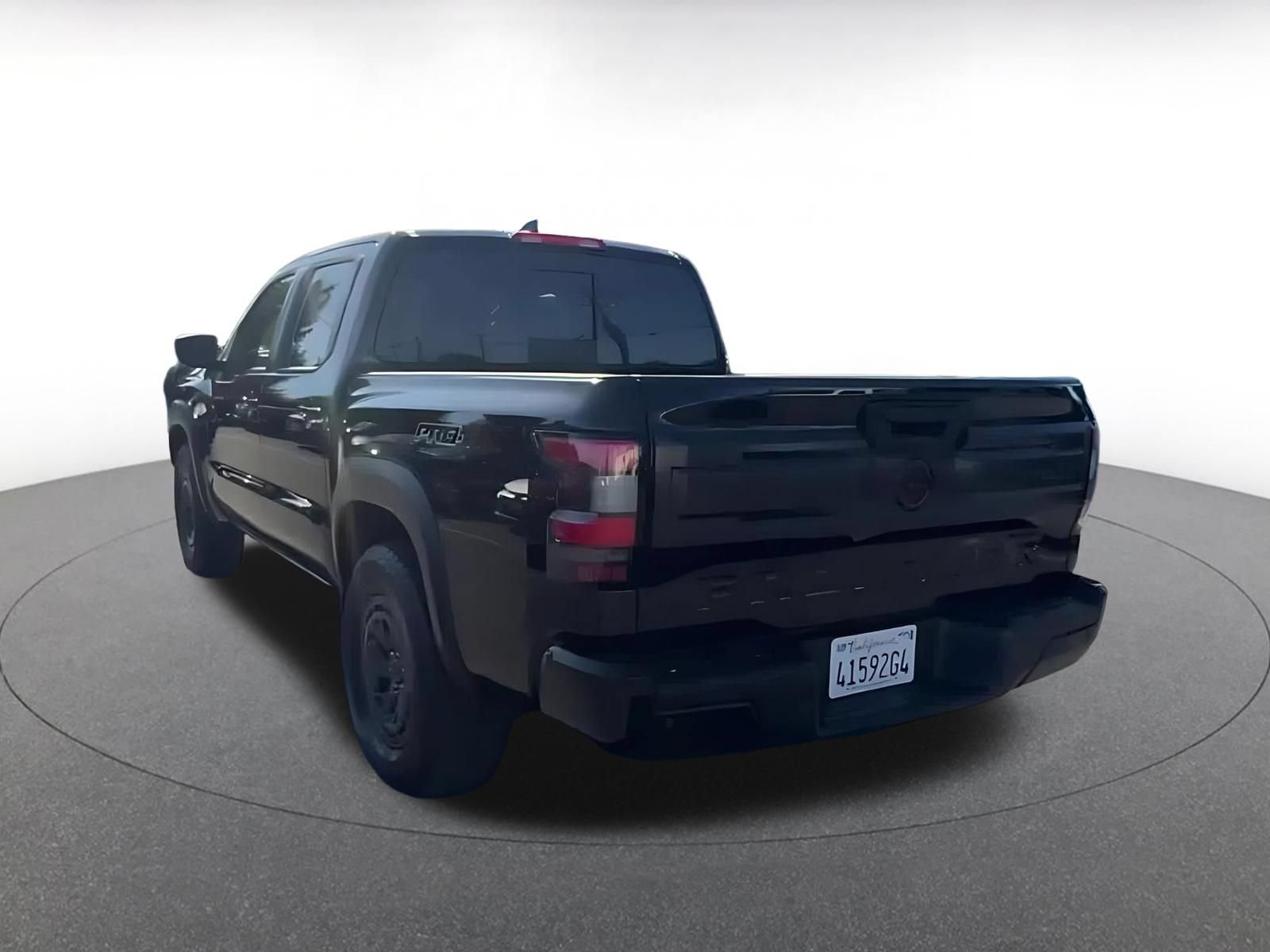 Used 2026 Nissan Frontier PRO-4X AWD/4WD image 10