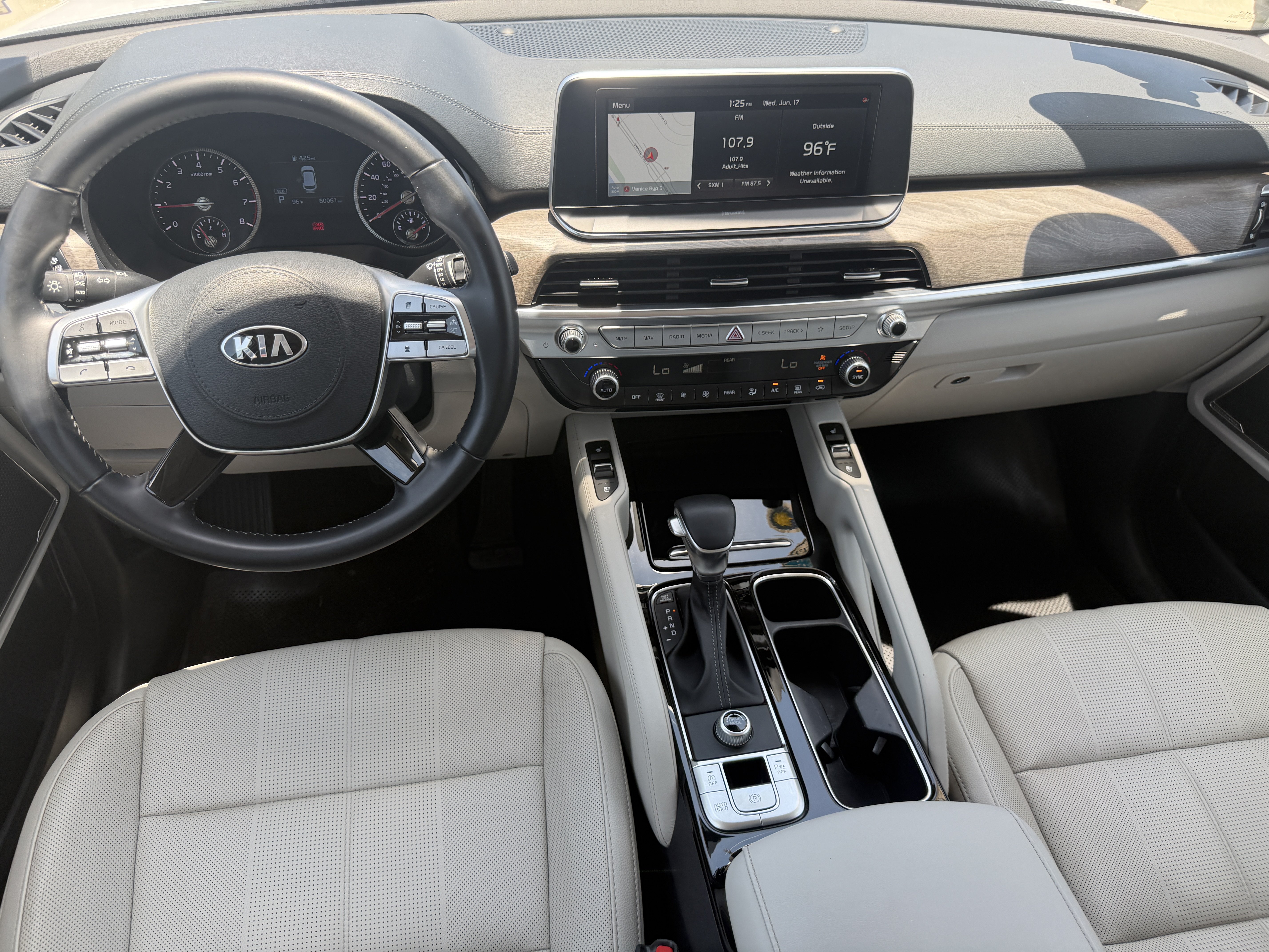 Certified 2021 Kia Telluride EX w/ EX Premium Package FWD image 14