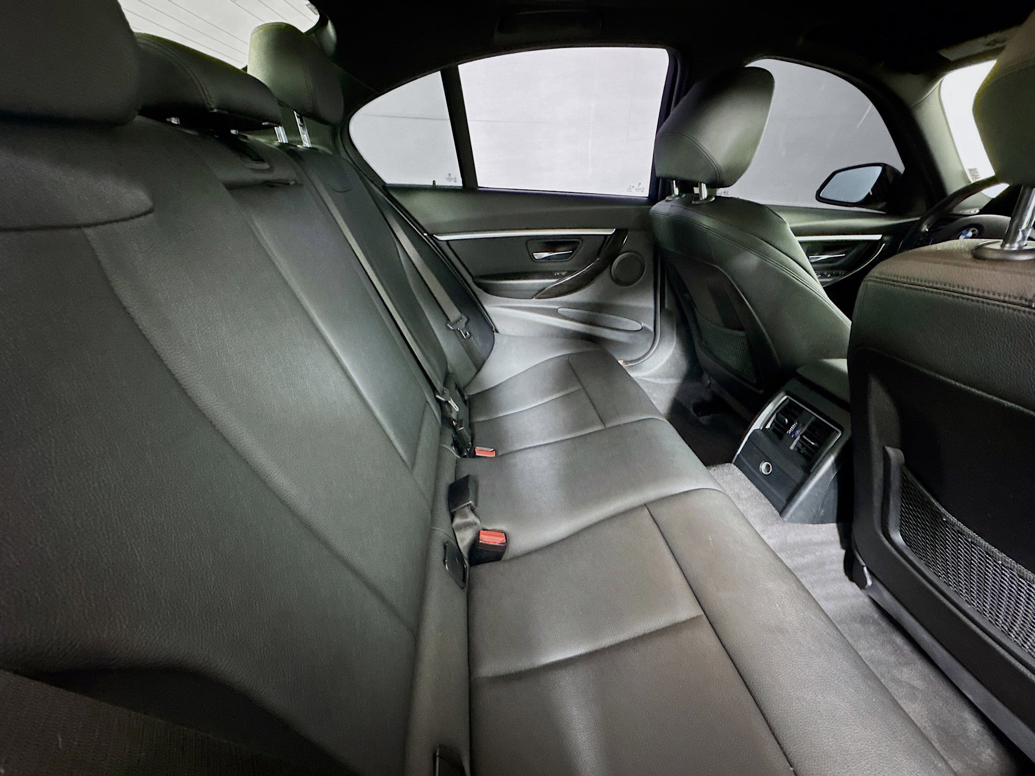 Used 2018 BMW 330i Sedan image 26