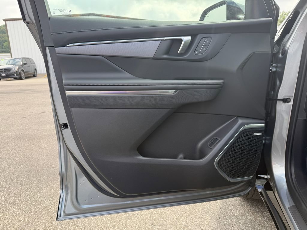 New 2026 Buick Enclave Sport Touring w/ Power Package image 16