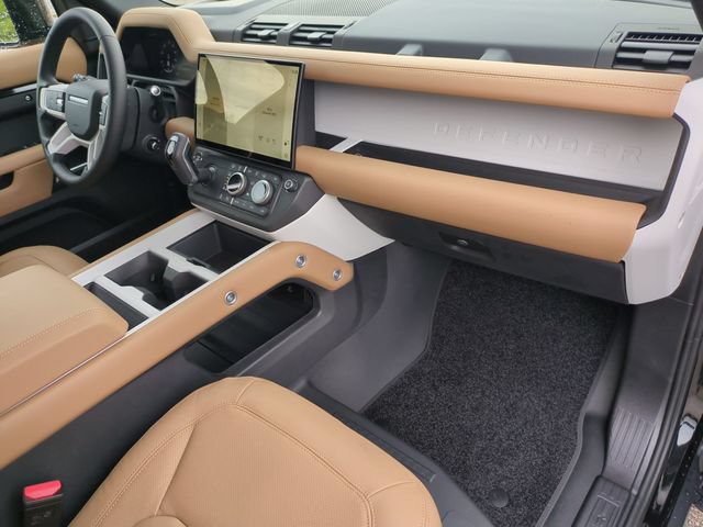 New 2026 Land Rover Defender 110 S AWD/4WD image 19