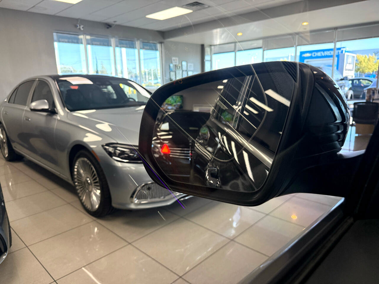 Used 2020 Mercedes-Benz GLS 450 4MATIC image 28
