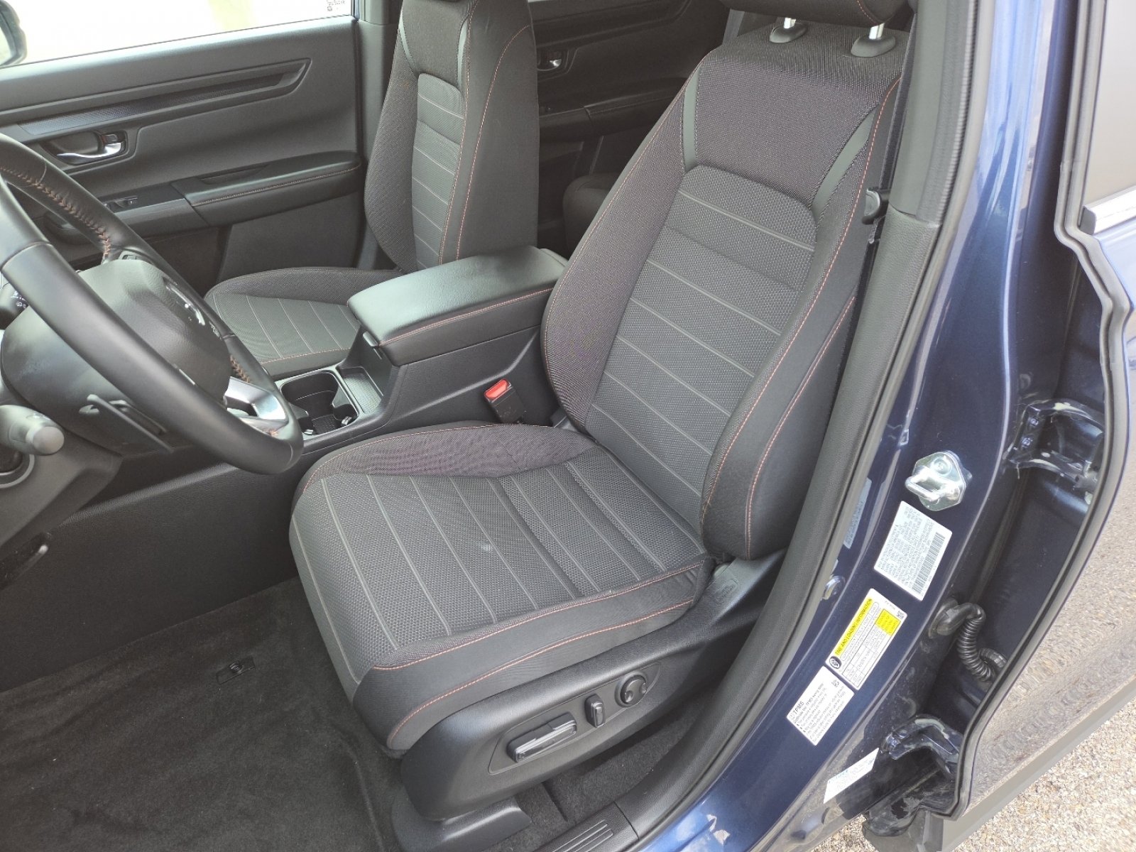 Used 2025 Honda CR-V Sport image 25