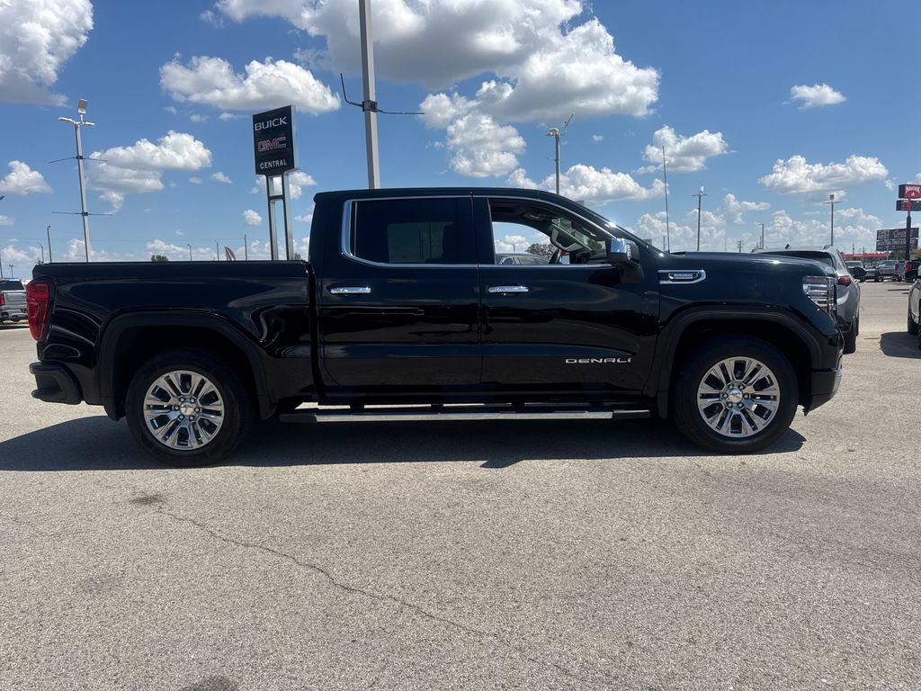 Used 2023 GMC Sierra 1500 Denali AWD/4WD image 7