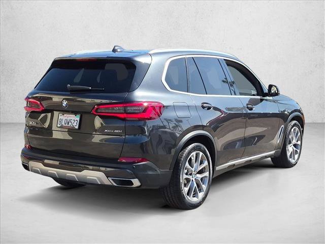 Used 2019 BMW X5 xDrive40i w/ Convenience Package AWD/4WD image 5