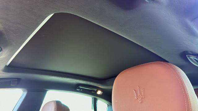 Used 2022 Maserati Levante GT image 14