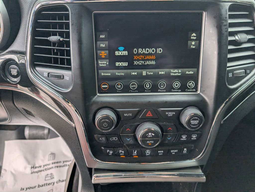 Used 2018 Jeep Grand Cherokee Trailhawk w/ Trailhawk Luxury Group image 17