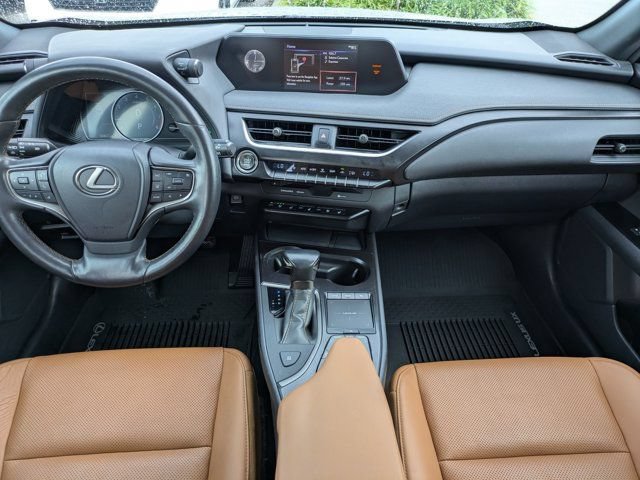 Used 2021 Lexus UX 200 w/ Premium Package FWD image 14