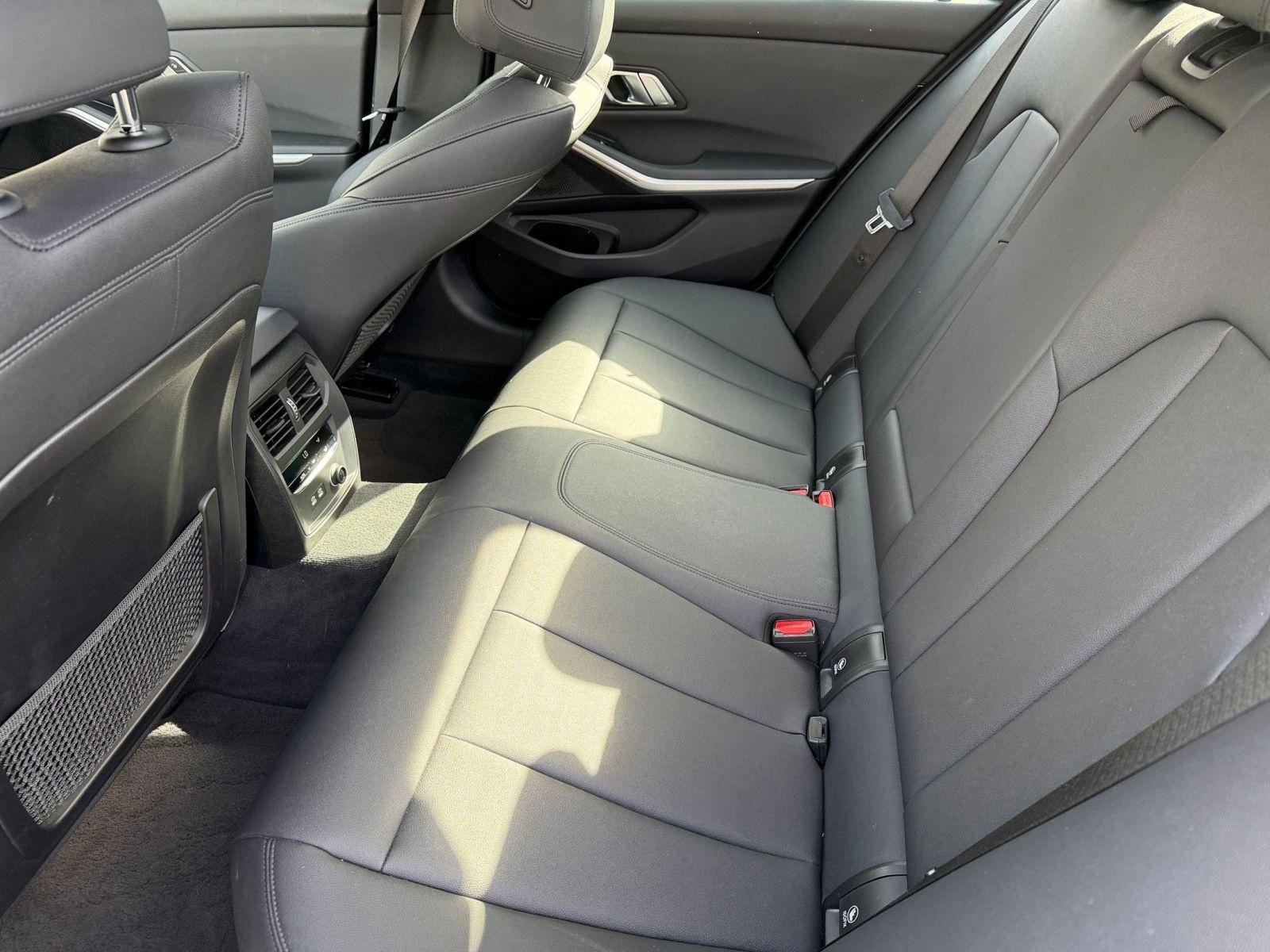 Used 2020 BMW 330i Sedan image 26