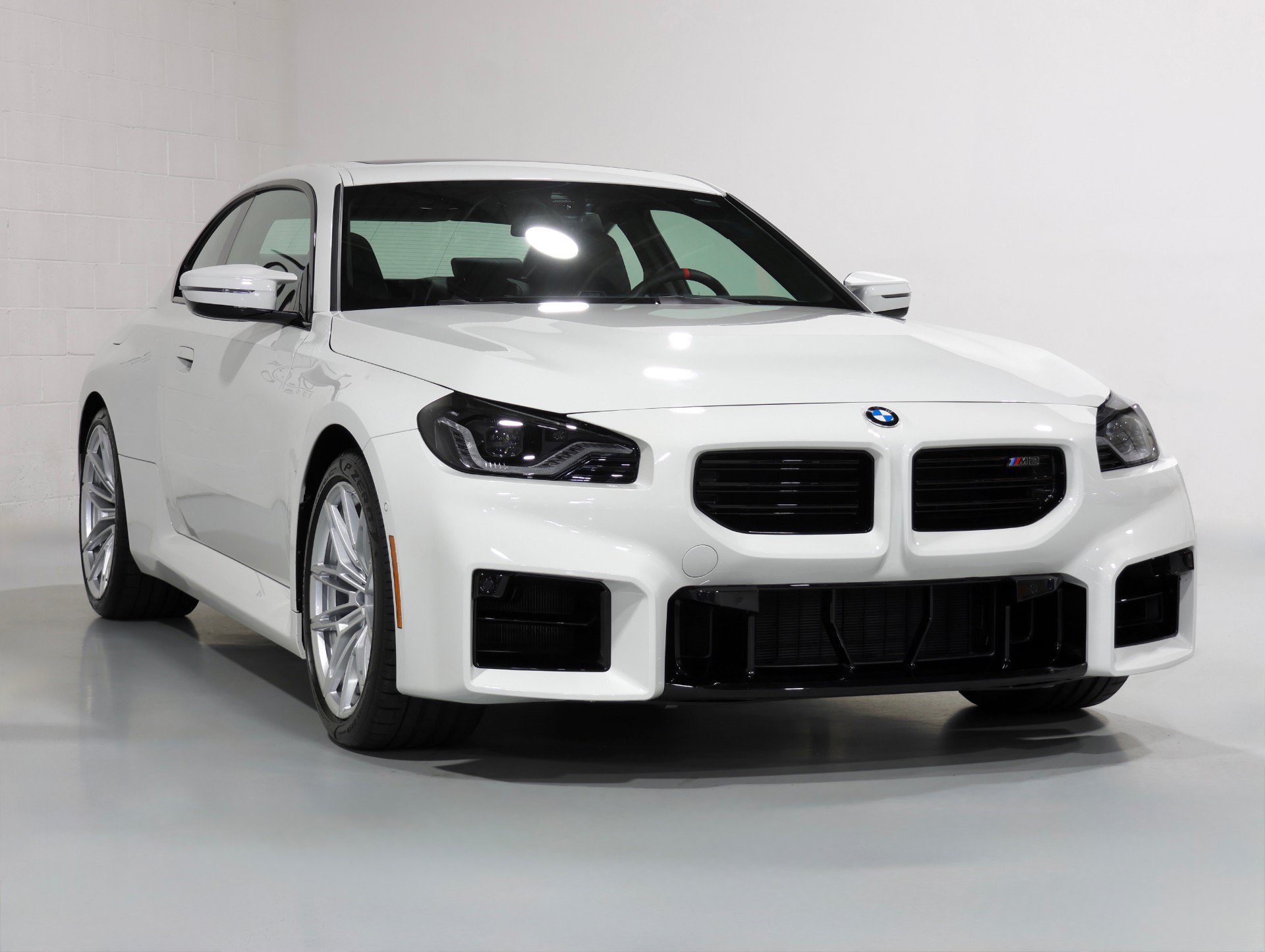 Used 2026 BMW M2 w/ Lighting Package RWD image 41