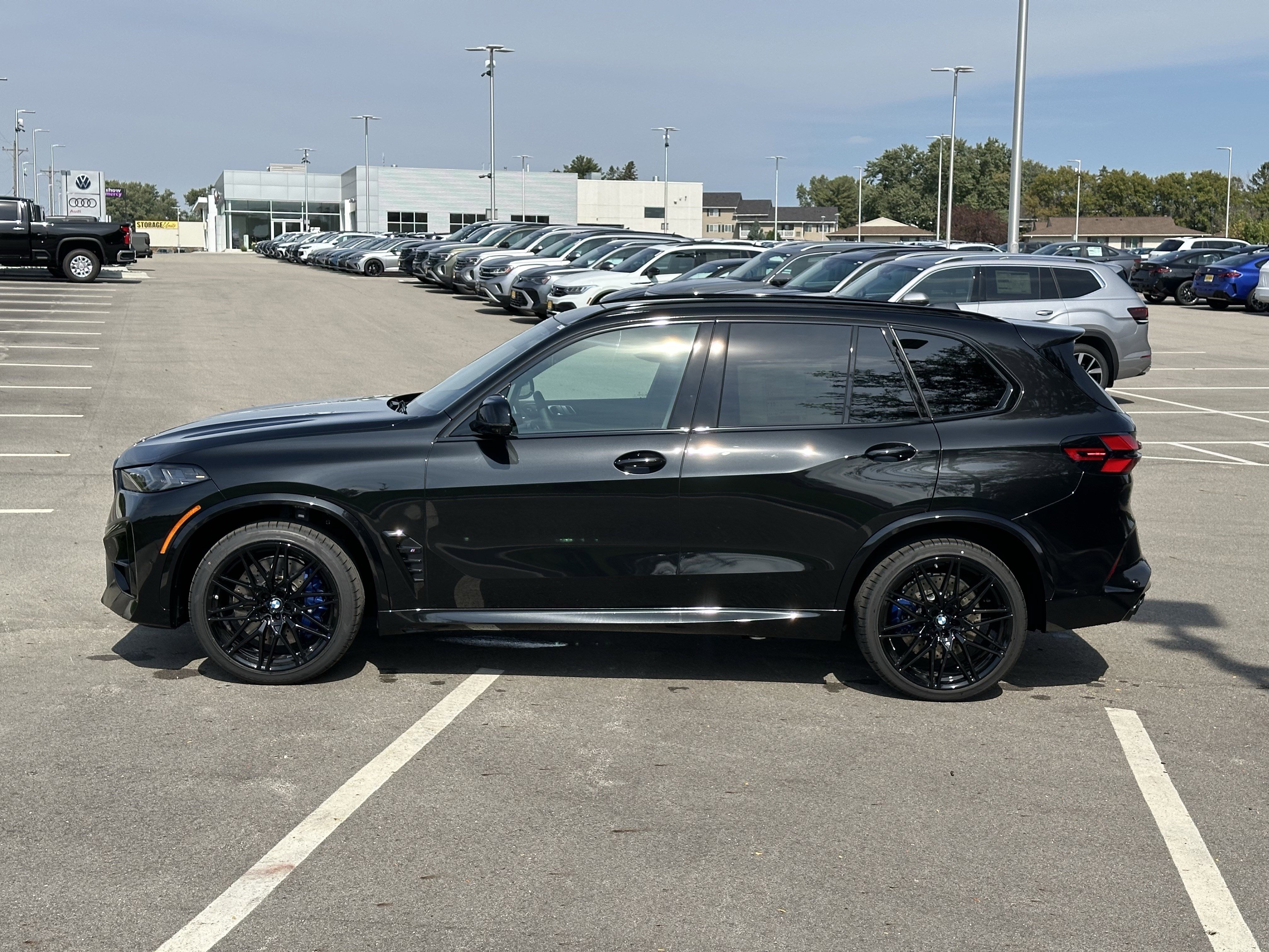 New 2026 BMW X5 M Competition w/ Executive Package image 4
