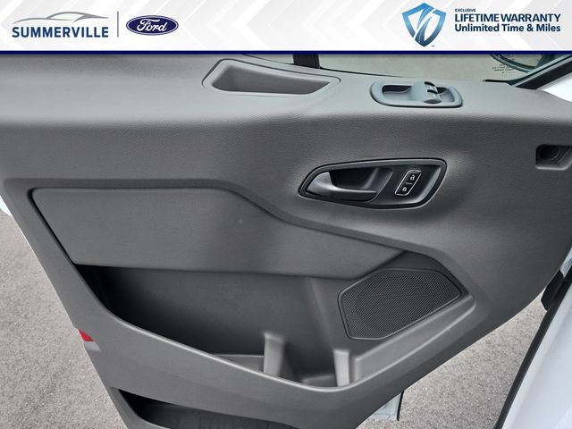 New 2026 Ford Transit 250 148 Medium Roof RWD image 28