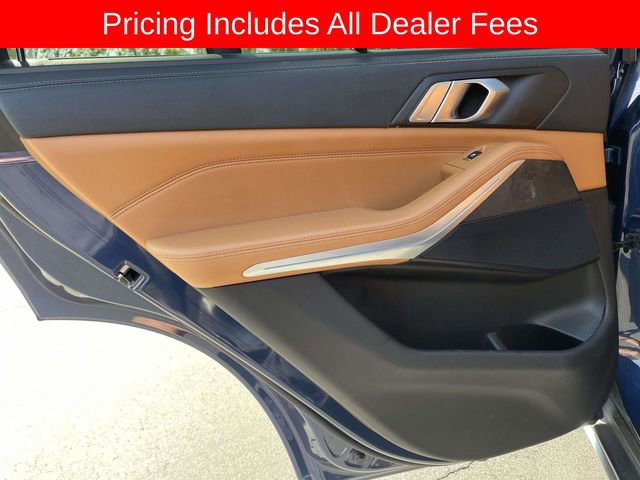 Used 2022 BMW X5 xDrive45e w/ Executive Package AWD/4WD image 16