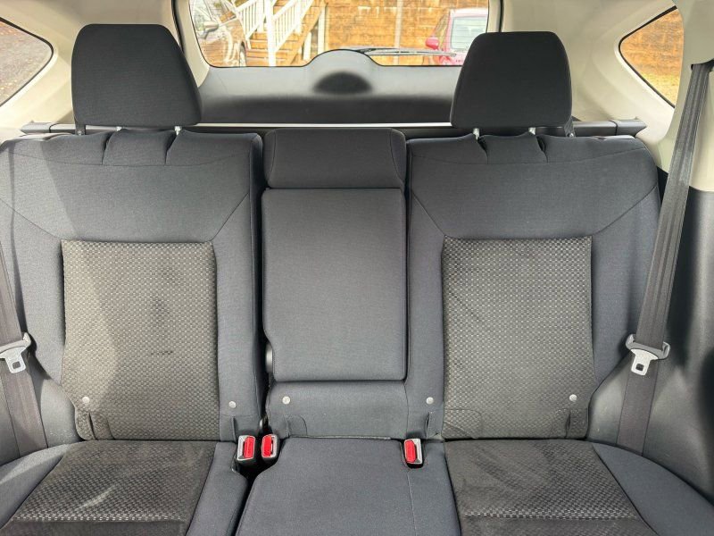 Used 2016 Honda CR-V EX image 23