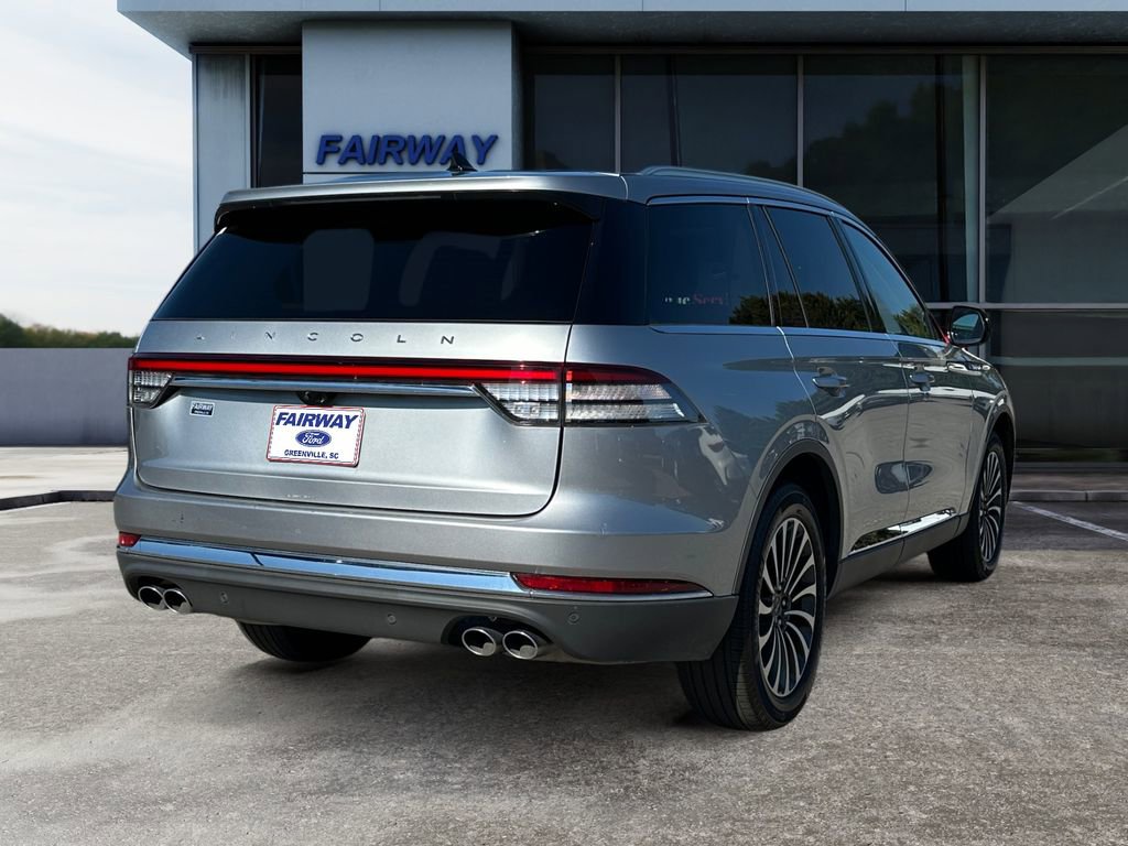Used 2023 Lincoln Aviator Reserve image 6