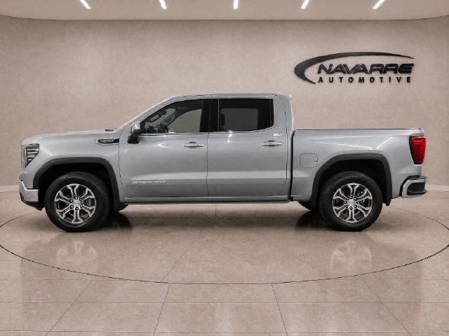 Used 2026 GMC Sierra 1500 SLT AWD/4WD image 4