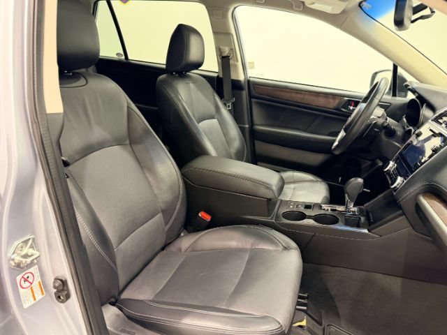 Used 2018 Subaru Outback 2.5i Limited AWD/4WD image 28