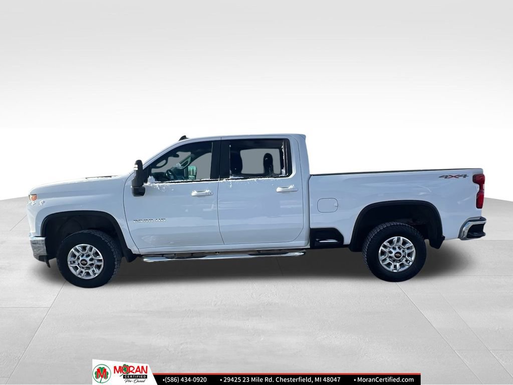 Used 2021 Chevrolet Silverado 2500 LT w/ Convenience Package image 2