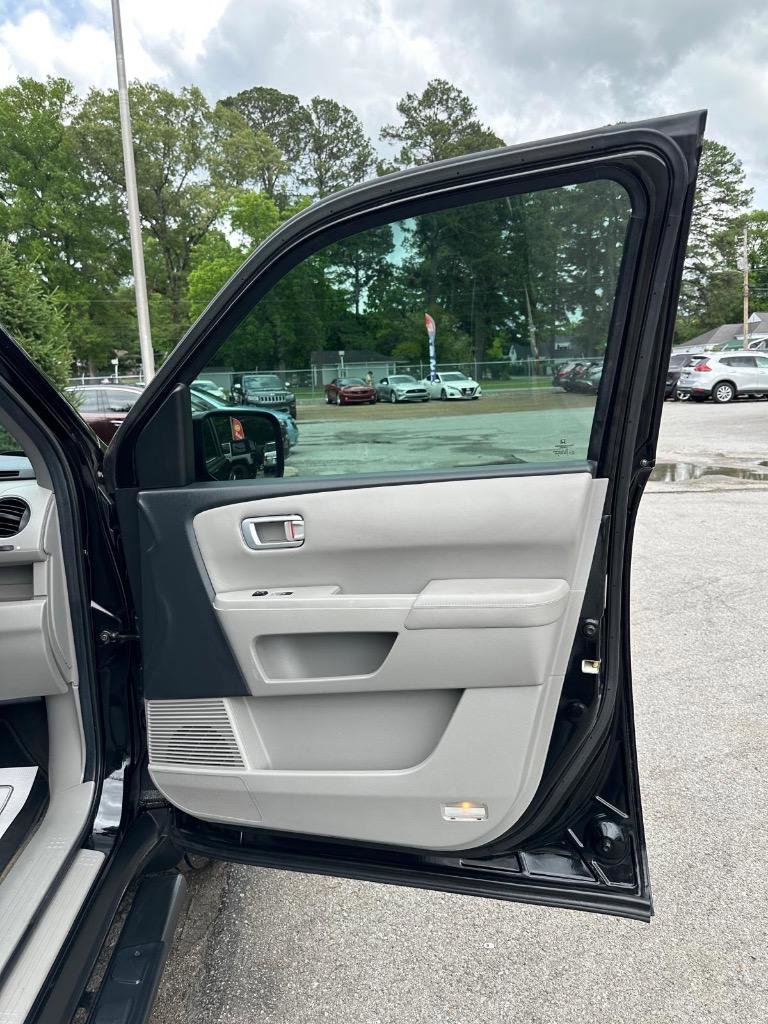 Used 2014 Honda Pilot EX-L image 14