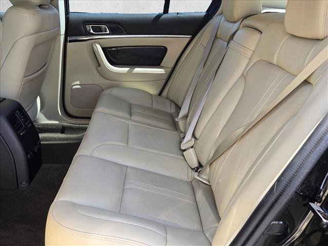 Used 2013 Lincoln MKS image 20