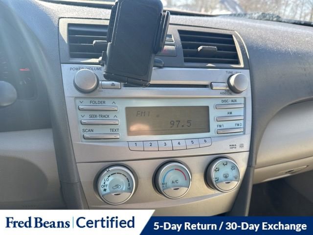 Used 2009 Toyota Camry LE image 16